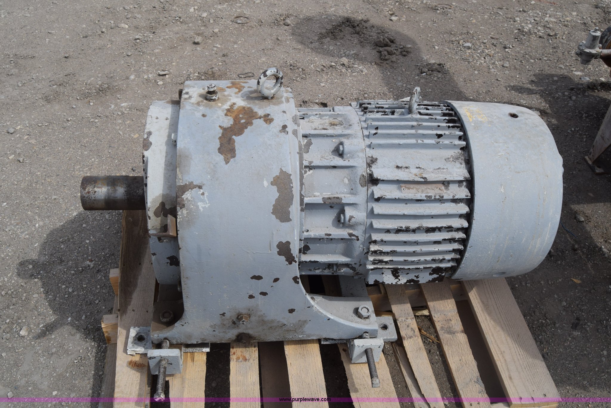 Ehrlich electric motor in Wichita, KS Item BX9923 sold Purple Wave
