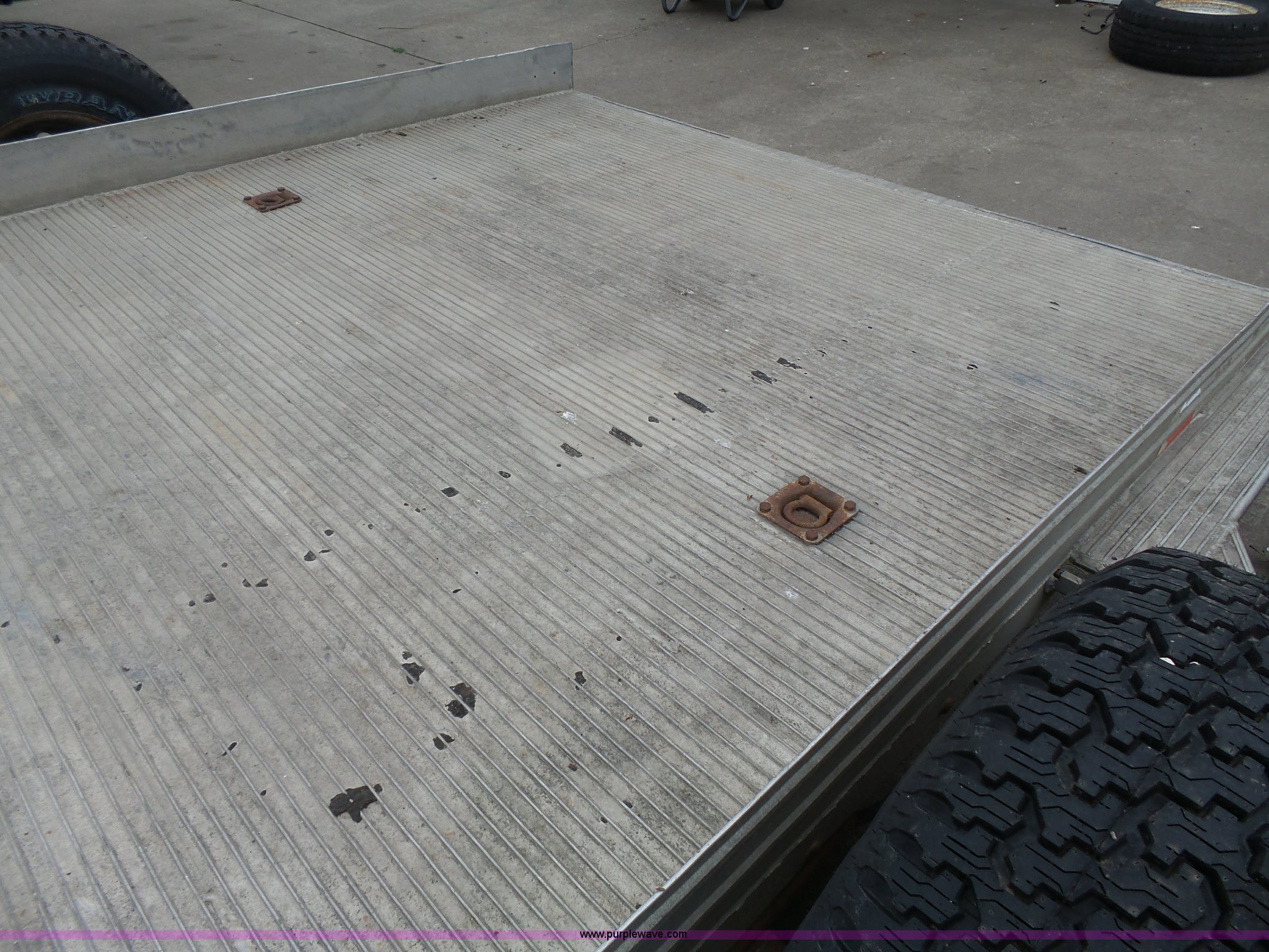 Shop built trailer in Ottawa, KS Item J4181 sold Purple Wave