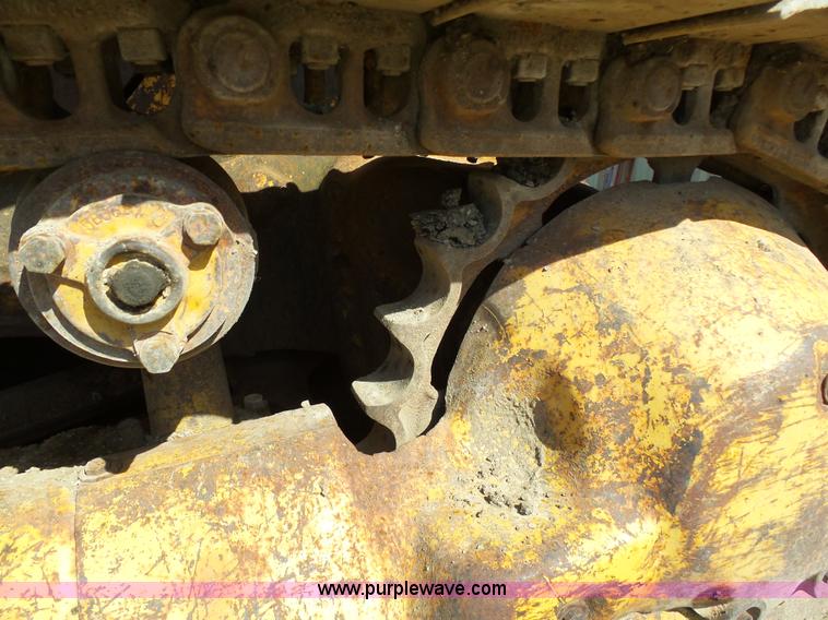image for item BH9328 1954 Caterpillar D6 dozer