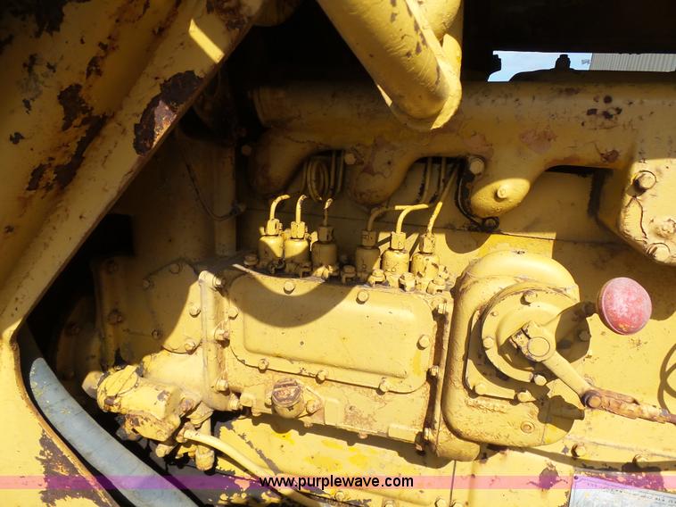 image for item BH9328 1954 Caterpillar D6 dozer