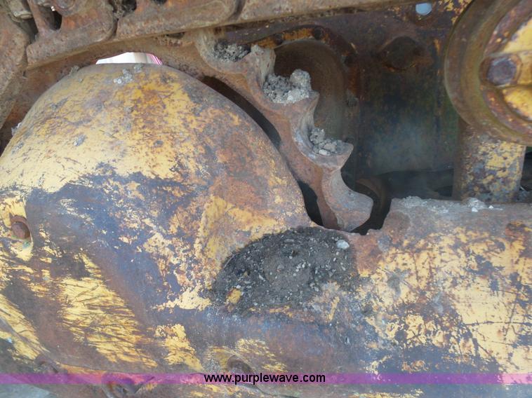 image for item BH9328 1954 Caterpillar D6 dozer