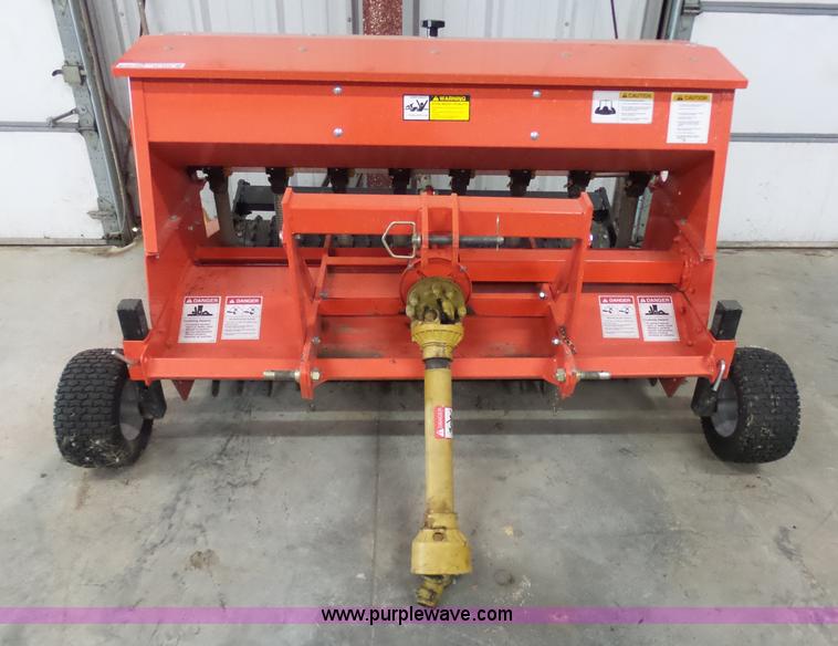 image for item BH9352 Befco 20-GRT-258 seeder