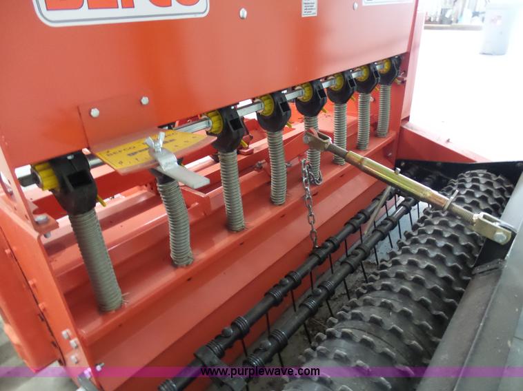image for item BH9352 Befco 20-GRT-258 seeder