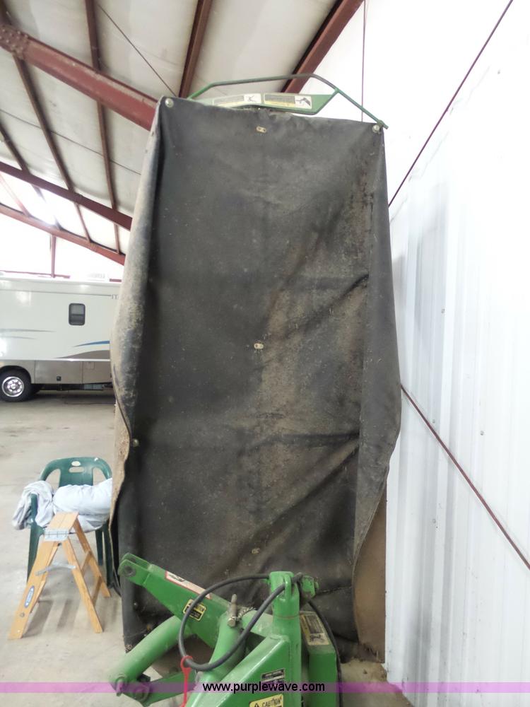 image for item BH9353 John Deere 260 disk mower