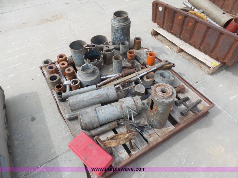 image for item BH9361 Assorted Caterpillar tooling