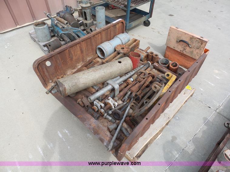 image for item BH9361 Assorted Caterpillar tooling