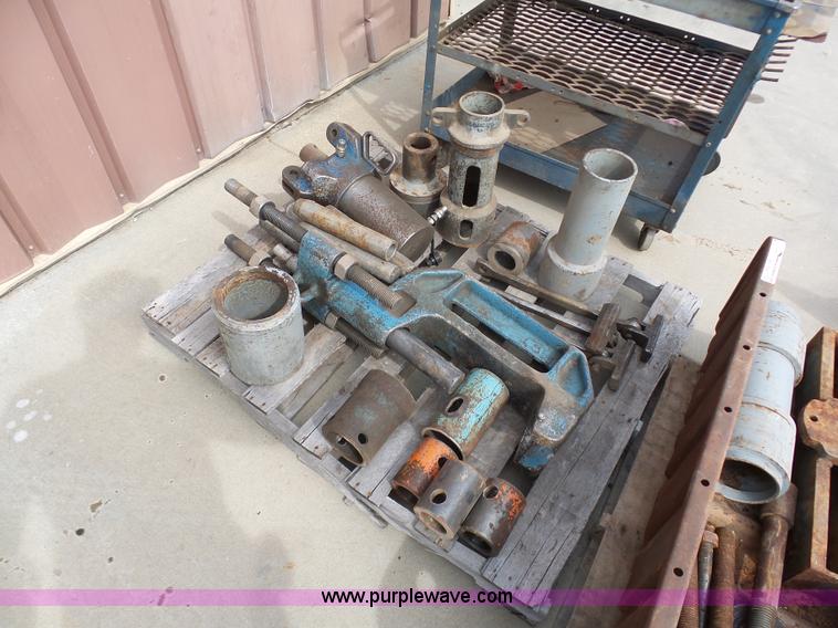 image for item BH9361 Assorted Caterpillar tooling