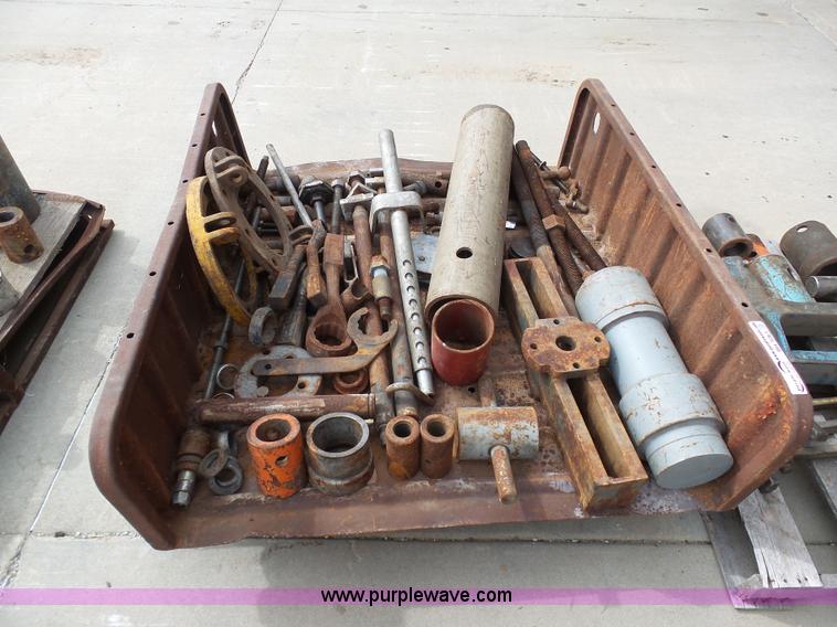 image for item BH9361 Assorted Caterpillar tooling