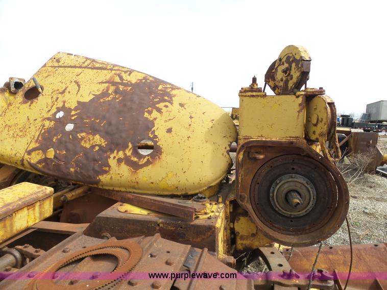 image for item G3722 Caterpillar D7 dozer