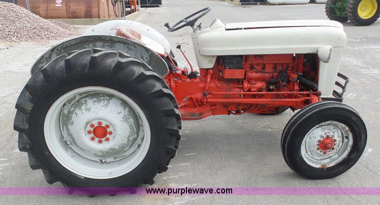 image for item L3039 Ford Jubilee tractor