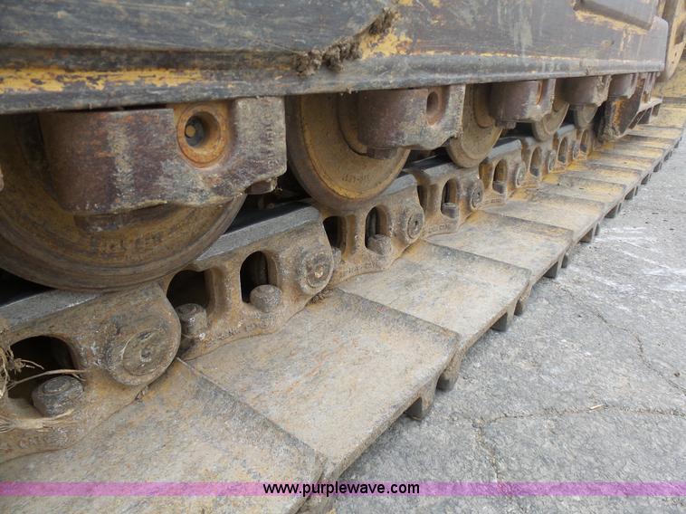 image for item L3040 2005 Caterpillar 953C crawler loader