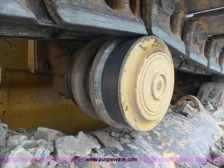 image for item L3040 2005 Caterpillar 953C crawler loader