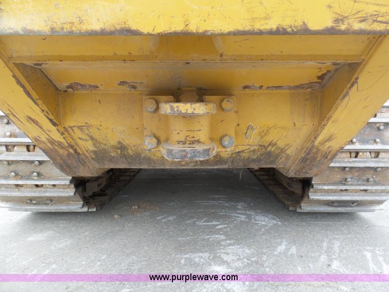 image for item L3040 2005 Caterpillar 953C crawler loader