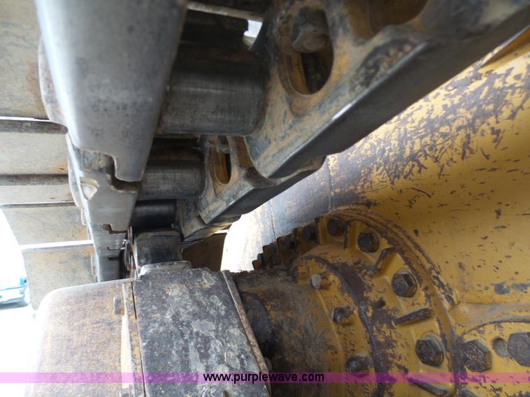 image for item L3040 2005 Caterpillar 953C crawler loader