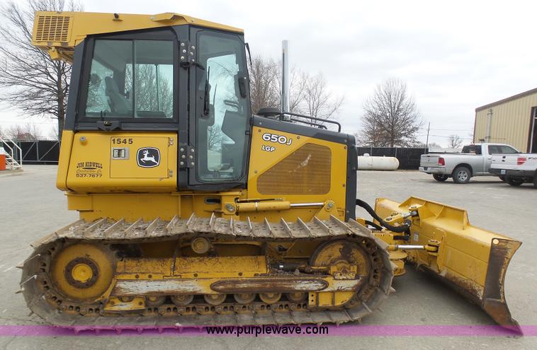 image for item L3041 2006 John Deere 650J LGP dozer