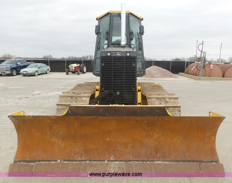 image for item L3041 2006 John Deere 650J LGP dozer