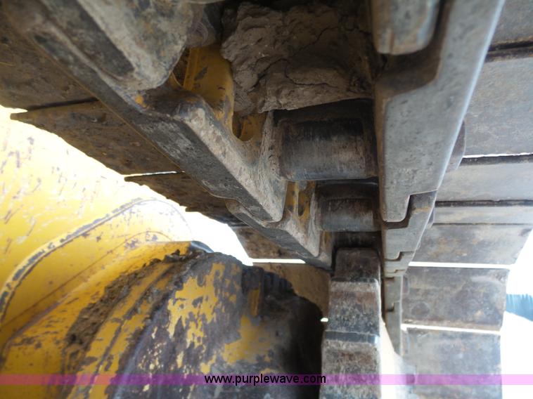 image for item L3041 2006 John Deere 650J LGP dozer