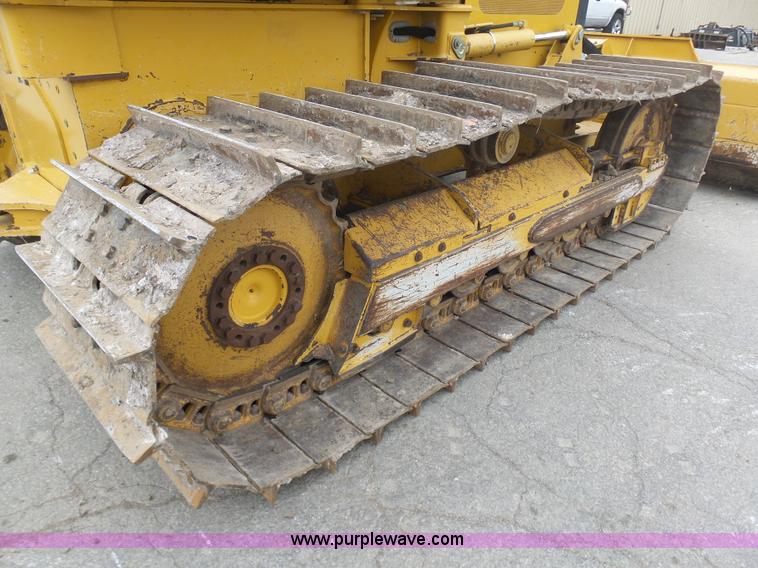 image for item L3041 2006 John Deere 650J LGP dozer