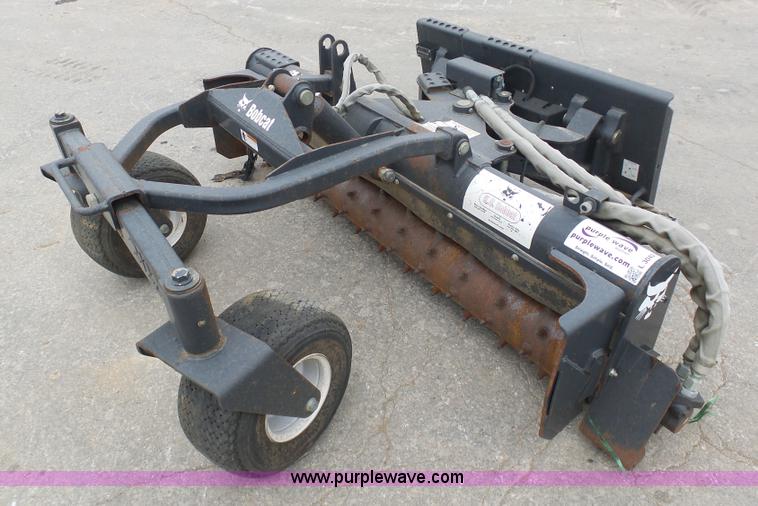 image for item L3042 2011 Bobcat 72SCH soil conditioner