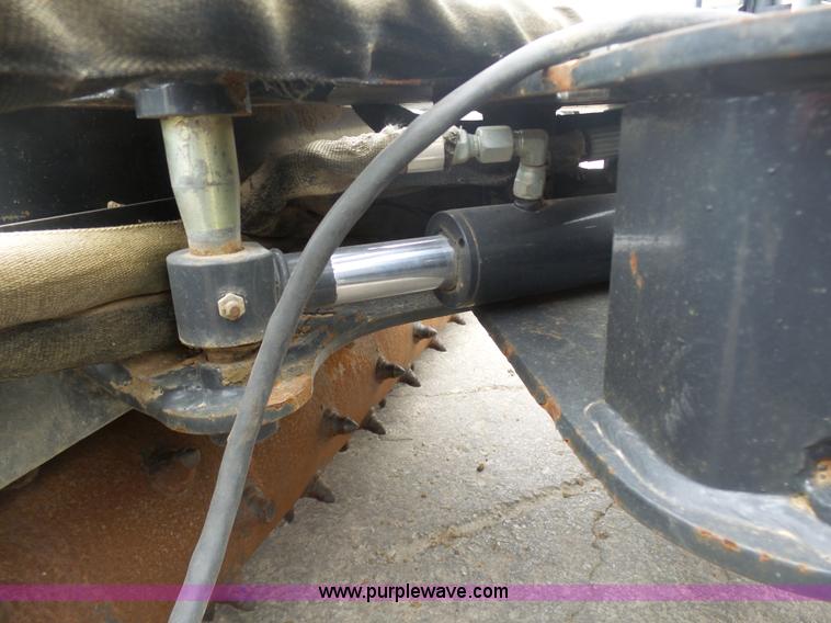 image for item L3042 2011 Bobcat 72SCH soil conditioner