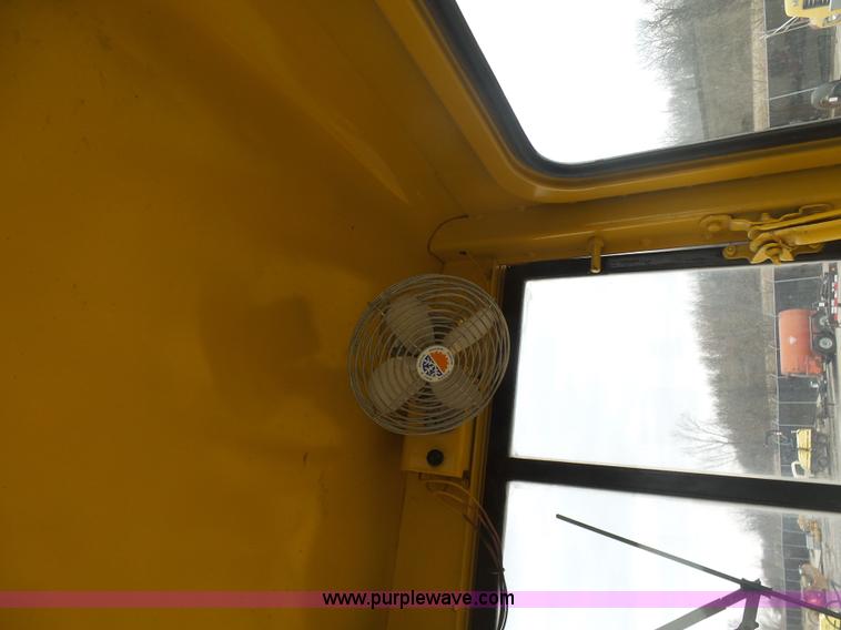 image for item L3044 1967 Caterpillar 120E motor grader