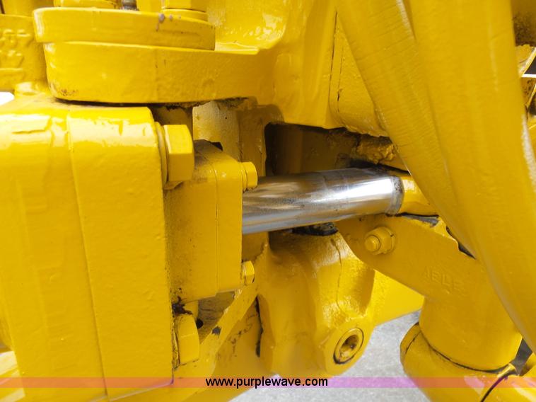 image for item L3044 1967 Caterpillar 120E motor grader