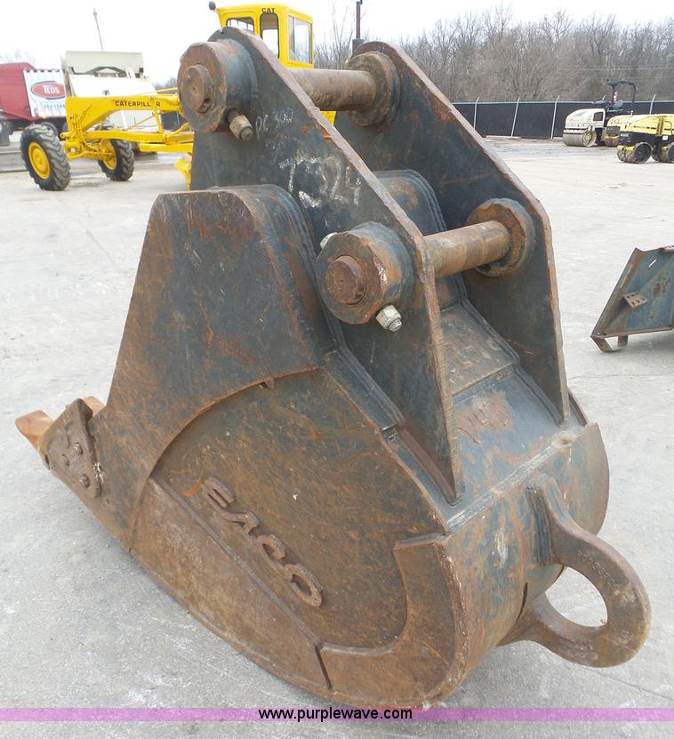 image for item L3048 Esco excavator bucket
