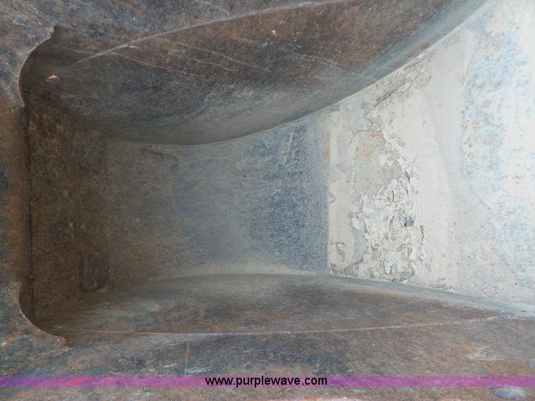 image for item L3048 Esco excavator bucket