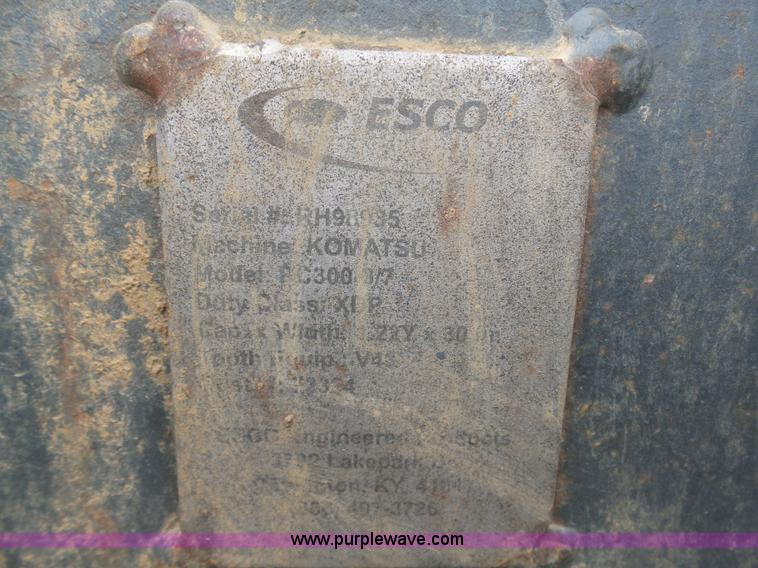 image for item L3048 Esco excavator bucket