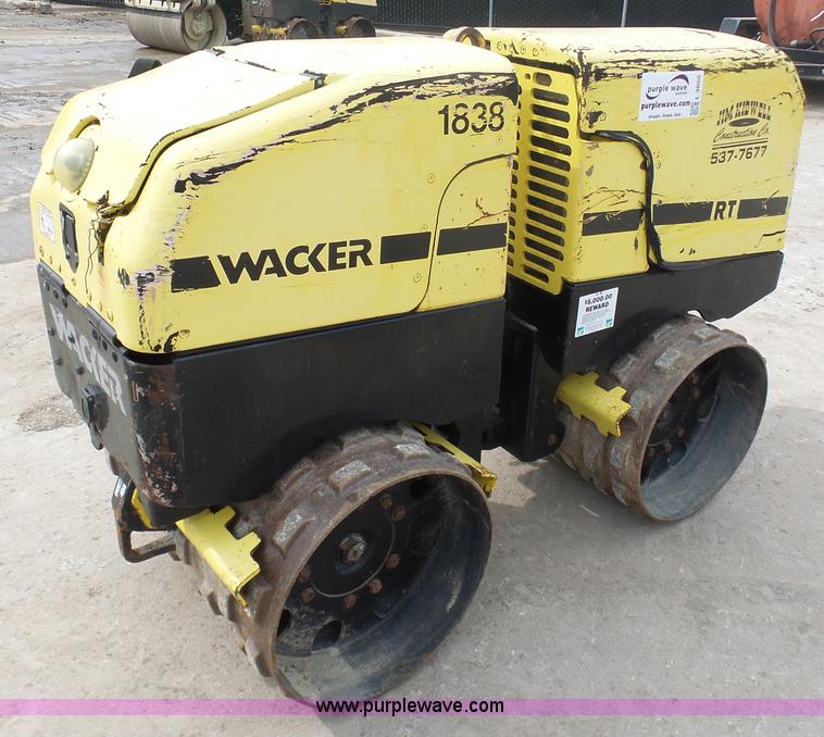 image for item L3050 Wacker RT vibratory trench compactor