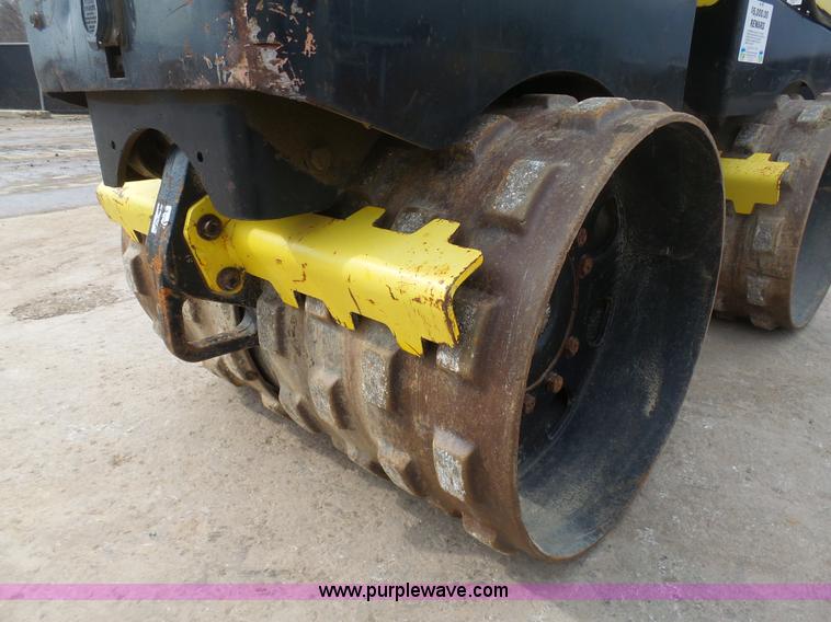 image for item L3050 Wacker RT vibratory trench compactor