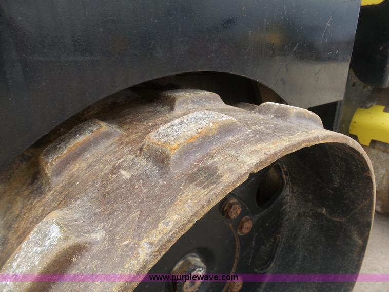 image for item L3050 Wacker RT vibratory trench compactor