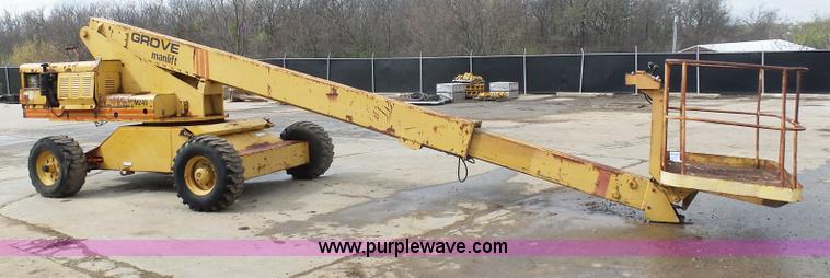 image for item L3170 Grove MZ46 Zoom boom lift