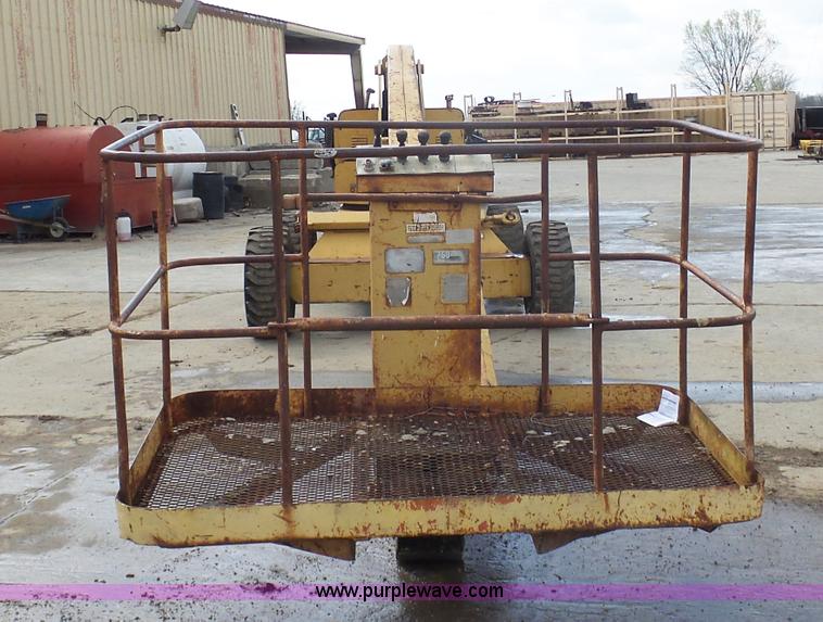 image for item L3170 Grove MZ46 Zoom boom lift