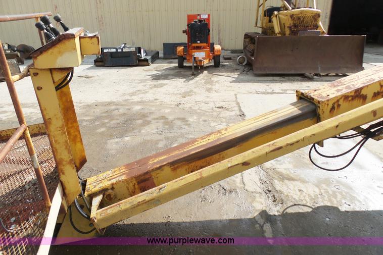 image for item L3170 Grove MZ46 Zoom boom lift