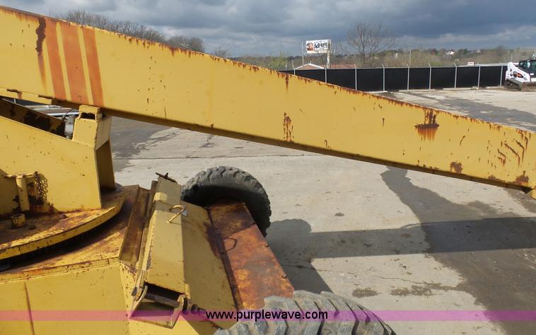image for item L3170 Grove MZ46 Zoom boom lift