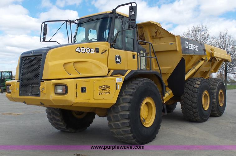 image for item L3171 2007 John Deere 400D articulated haul truck