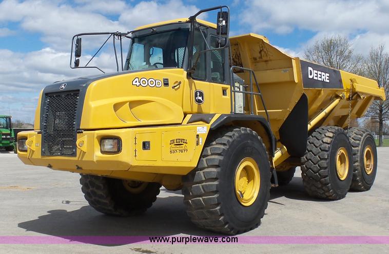 image for item L3171 2007 John Deere 400D articulated haul truck