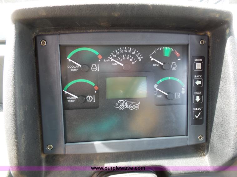 image for item L3171 2007 John Deere 400D articulated haul truck