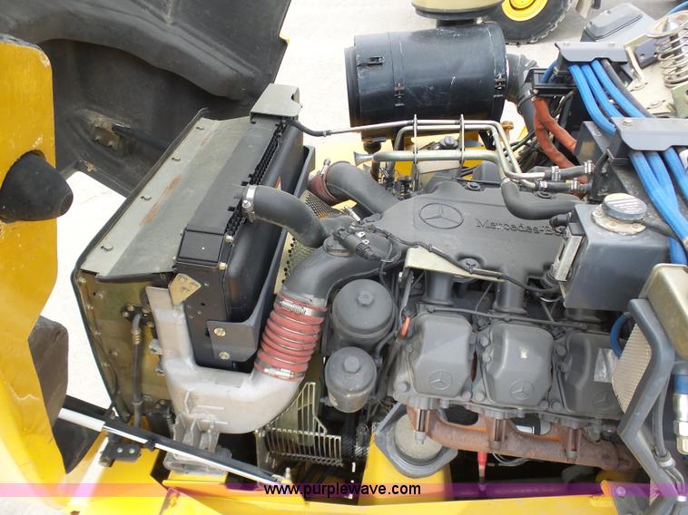 image for item L3171 2007 John Deere 400D articulated haul truck