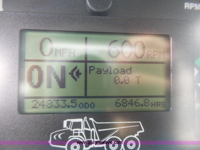 image for item L3171 2007 John Deere 400D articulated haul truck