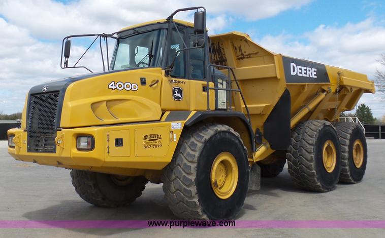 image for item L3172 2007 John Deere 400D articulated haul truck