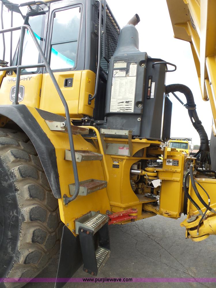 image for item L3172 2007 John Deere 400D articulated haul truck