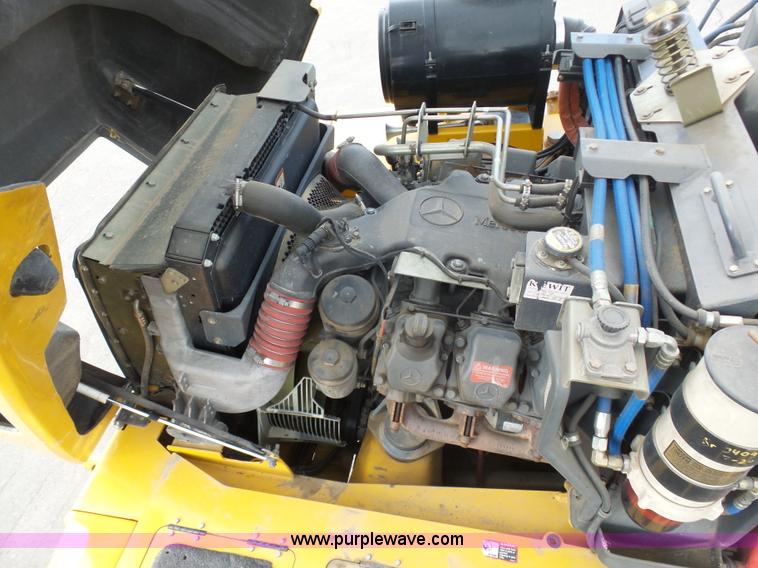 image for item L3172 2007 John Deere 400D articulated haul truck