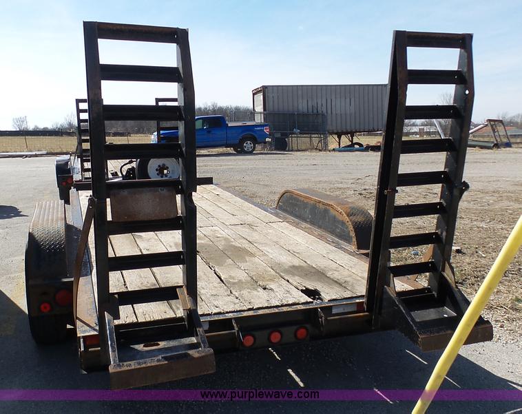 image for item L3174 2005 Trail King TK140-1600 equipment trailer