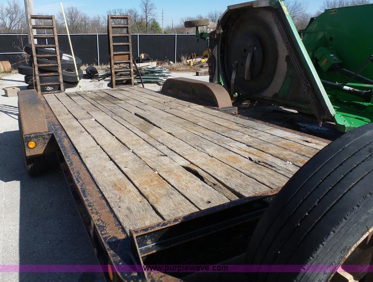 image for item L3174 2005 Trail King TK140-1600 equipment trailer