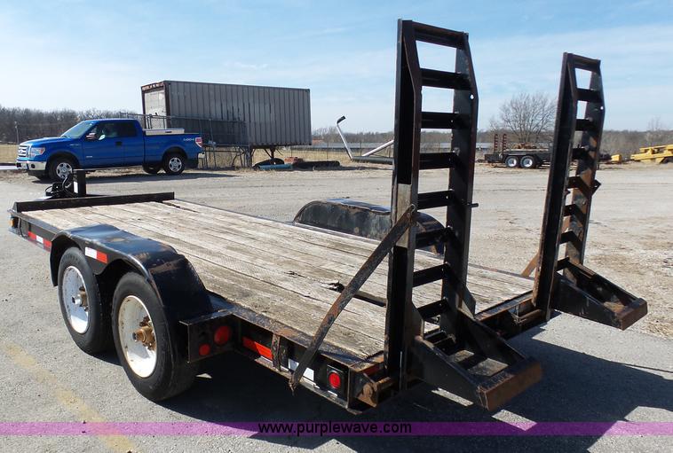 image for item L3175 2005 Trail King TK140-1600 equipment trailer