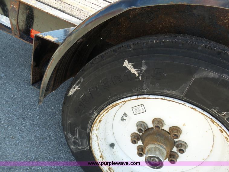 image for item L3175 2005 Trail King TK140-1600 equipment trailer