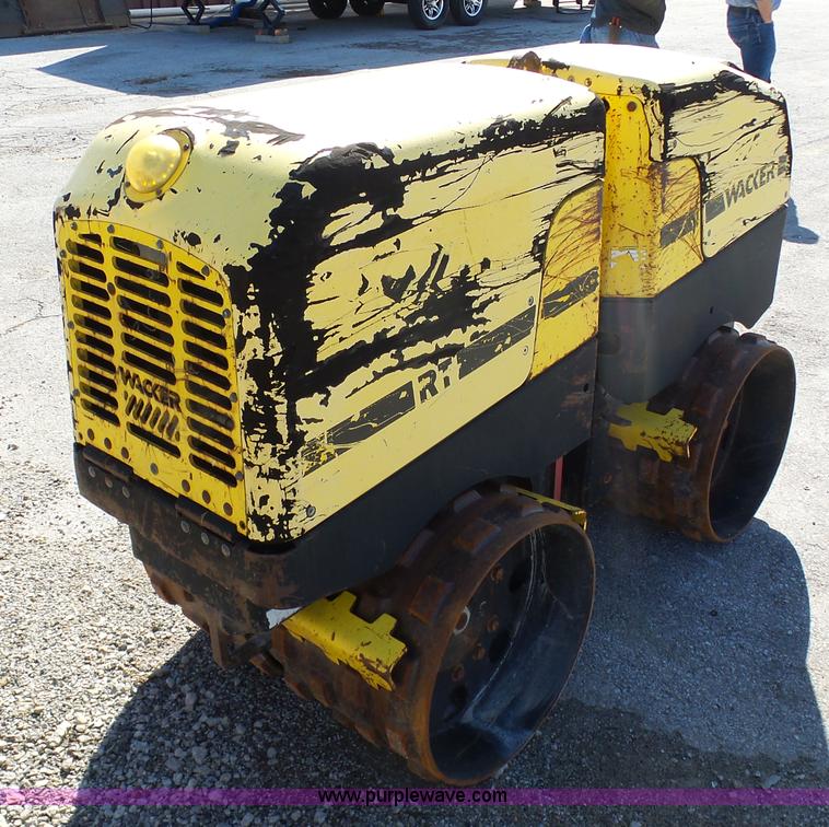 image for item L3178 Wacker RT vibratory trench compactor