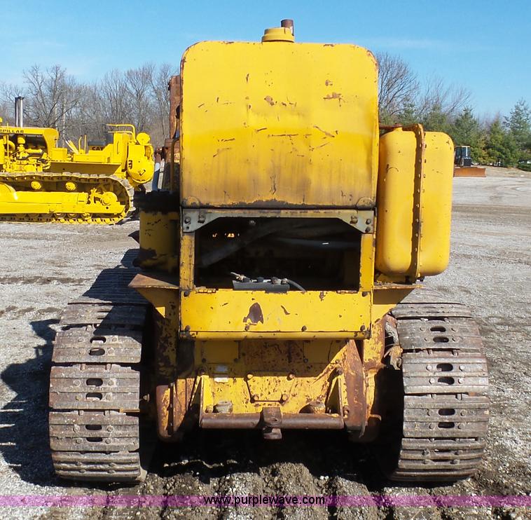 image for item L3181 Caterpillar 955 loader